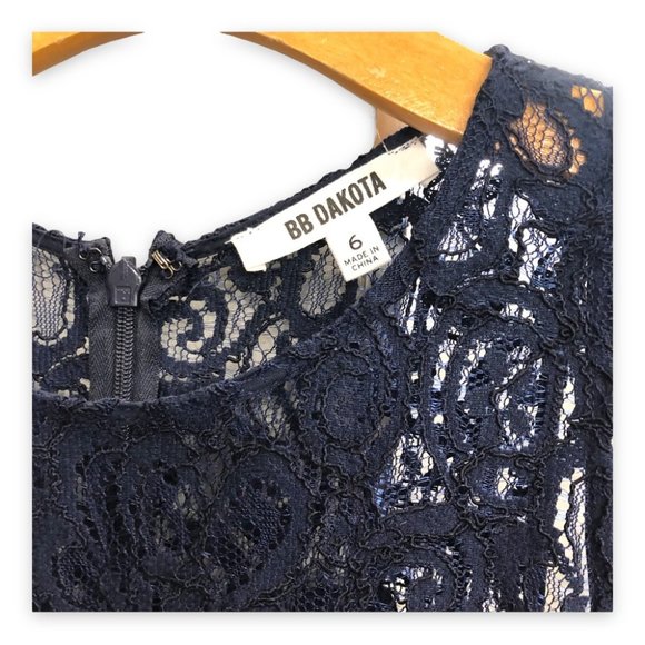 NWT Revolve BB Dakota by Steve Madden Fenton Lace Mini Dress Navy Size 6 - Picture 7 of 12